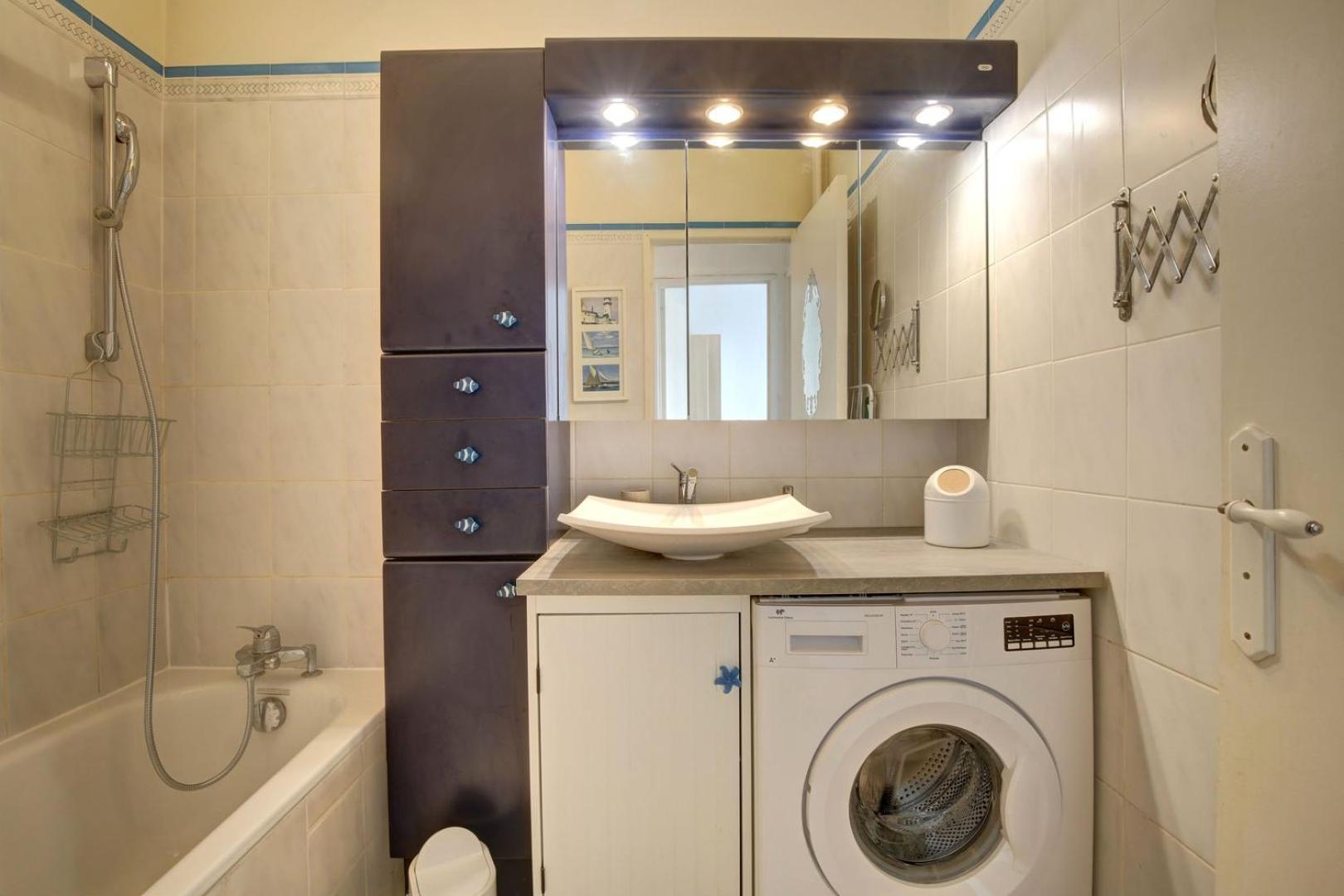 Logement Pour 4 Pers Proche Des Buttes Chaumont Paris Luaran gambar
